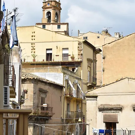 Appart hôtel Casa Della Gioia Caltagirone