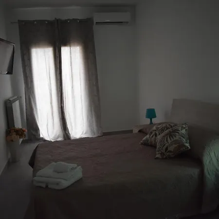 شقة فندقية Casa Della Gioia كالتاجيروني